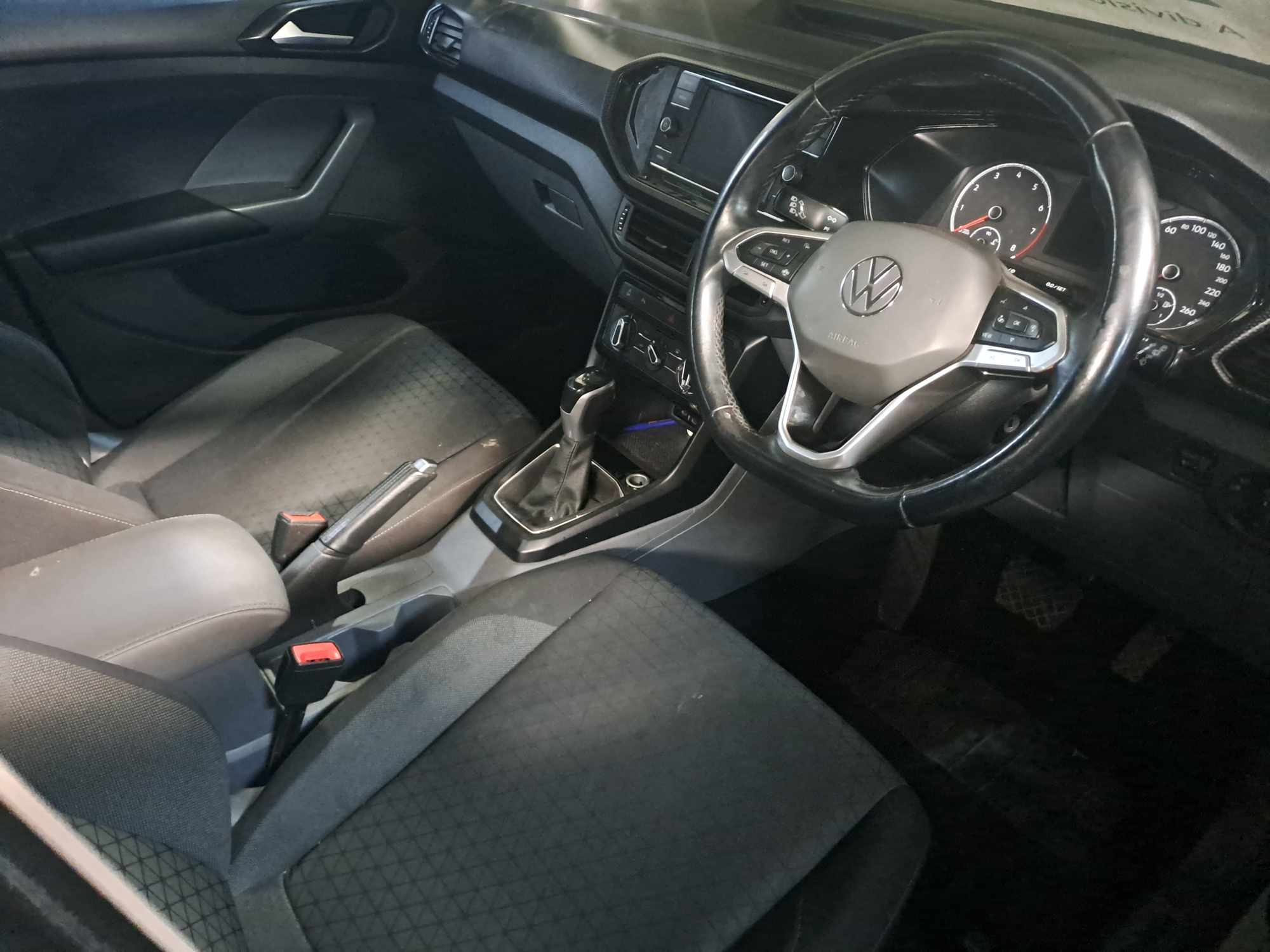 2021 VOLKSWAGEN T-CROSS 1.0 TSI COMFORTLINE DSG thumbnail 2