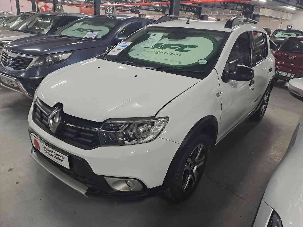 2018 RENAULT SANDERO 900T STEPWAY PLUS/TECHROAD