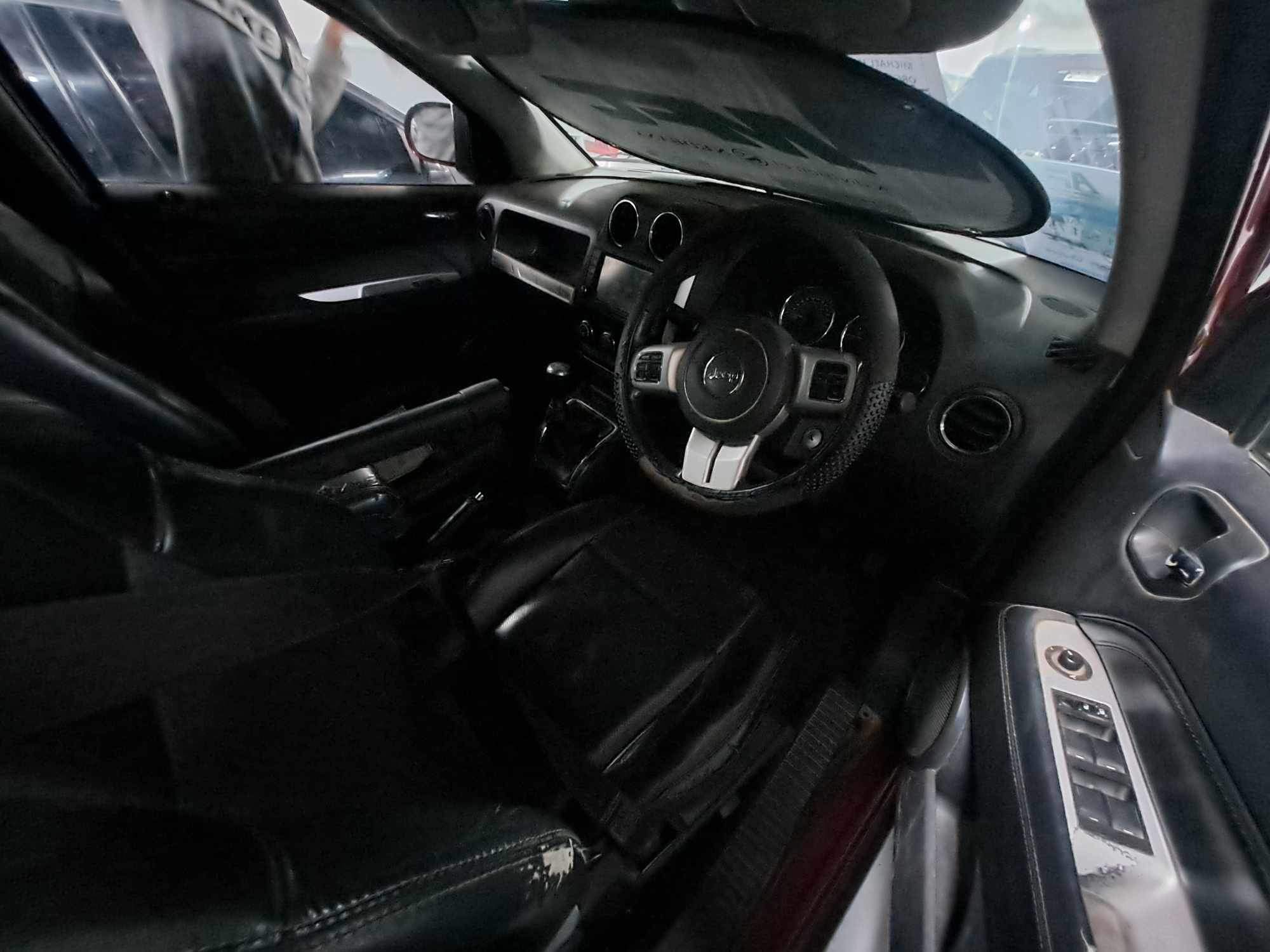 2014 JEEP COMPASS 2.0 LTD thumbnail 2