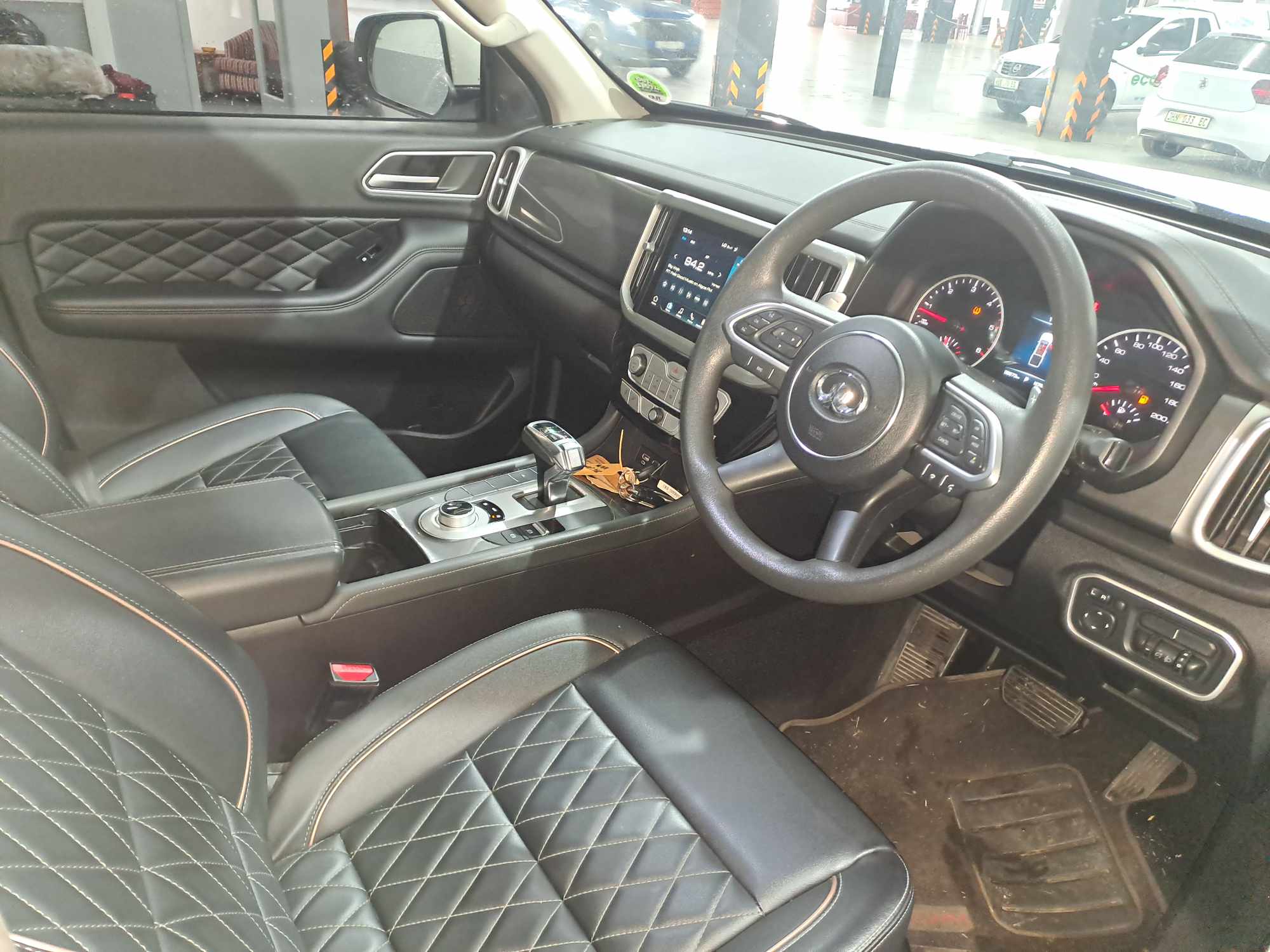 2022 GWM P SERIES 2.0 TD LS 4X4 A/T D/C P/U thumbnail 6