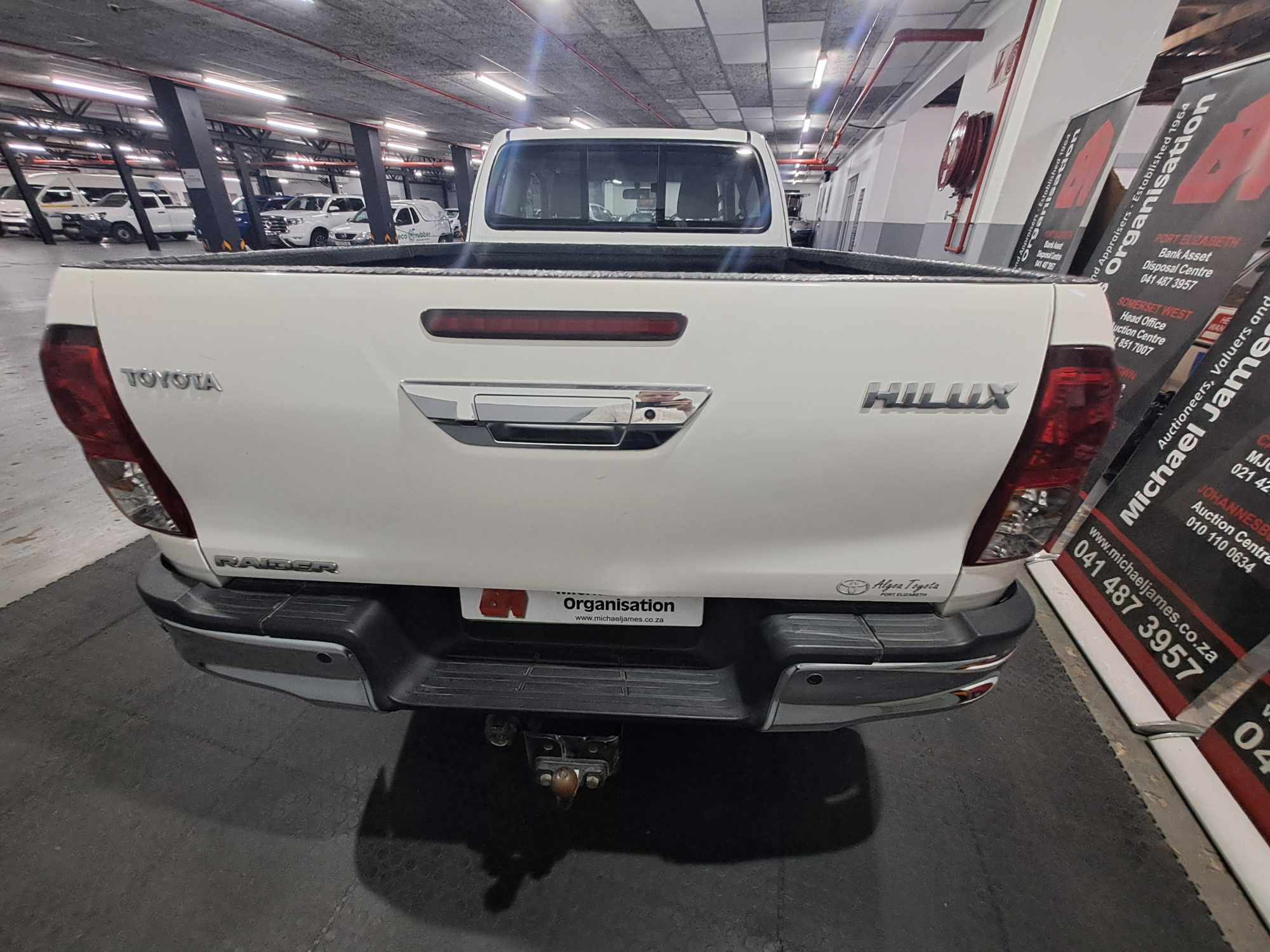 2021 TOYOTA HILUX 2.4 GD-6 RB RAIDER P/U E/CAB thumbnail 6