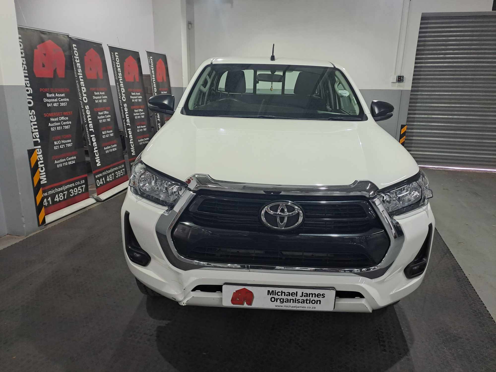 2021 TOYOTA HILUX 2.4 GD-6 RB RAIDER P/U E/CAB thumbnail 8