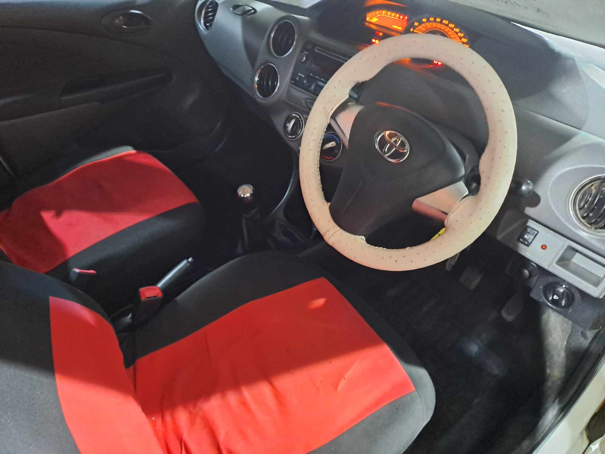 2019 TOYOTA ETIOS 1.5 XS/SPRINT 5DR thumbnail 4