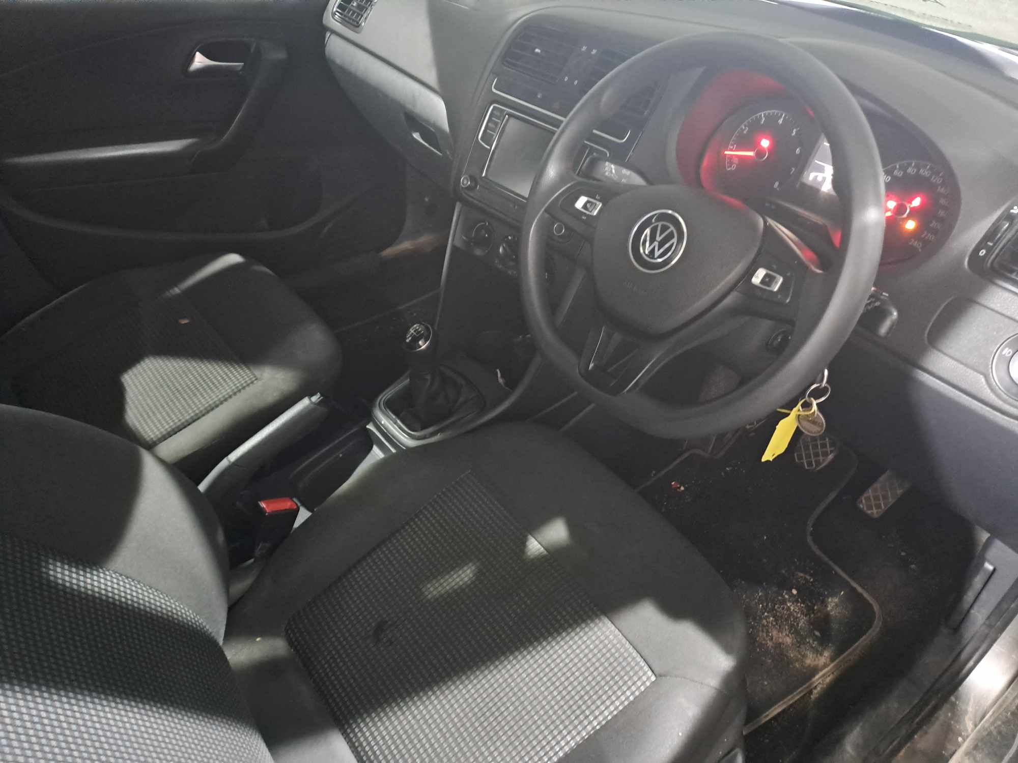 2021 VOLKSWAGEN POLO VIVO 1.4 COMFORTLINE (5DR) thumbnail 5
