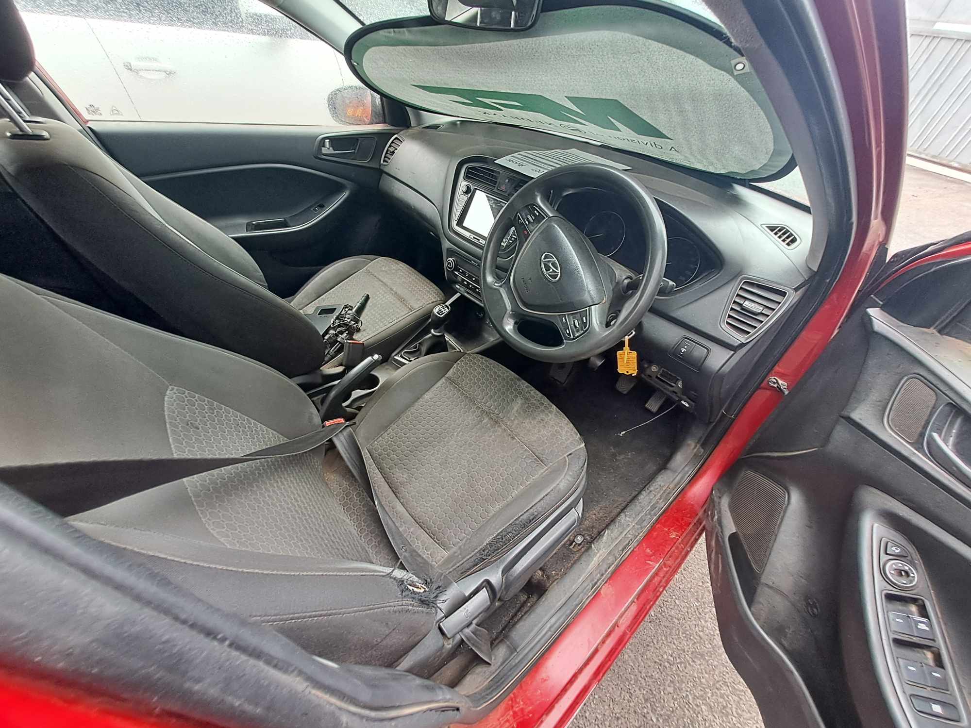 2017 HYUNDAI I20 1.4 FLUID thumbnail 3
