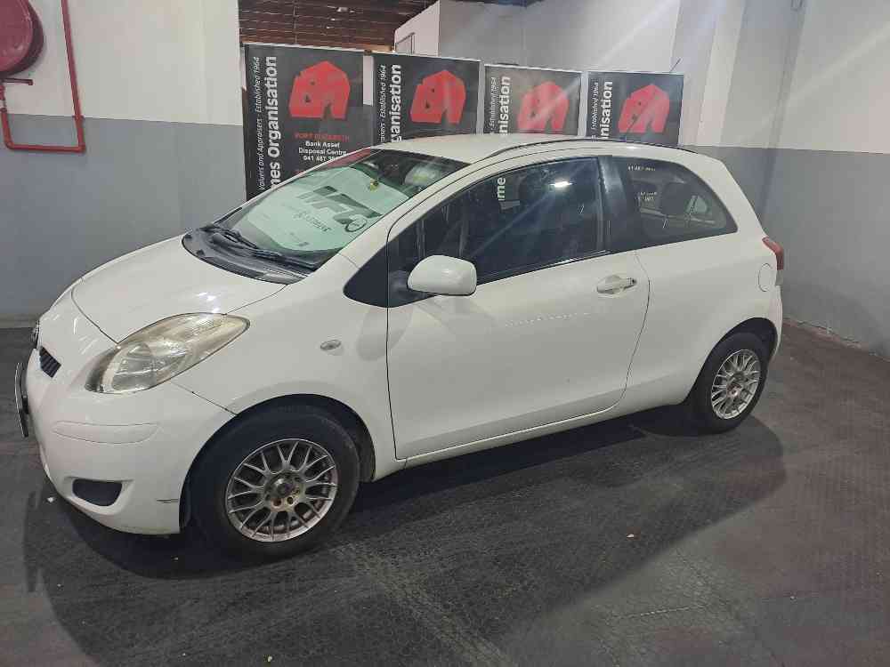 2010 TOYOTA YARIS T1 3DR A/C