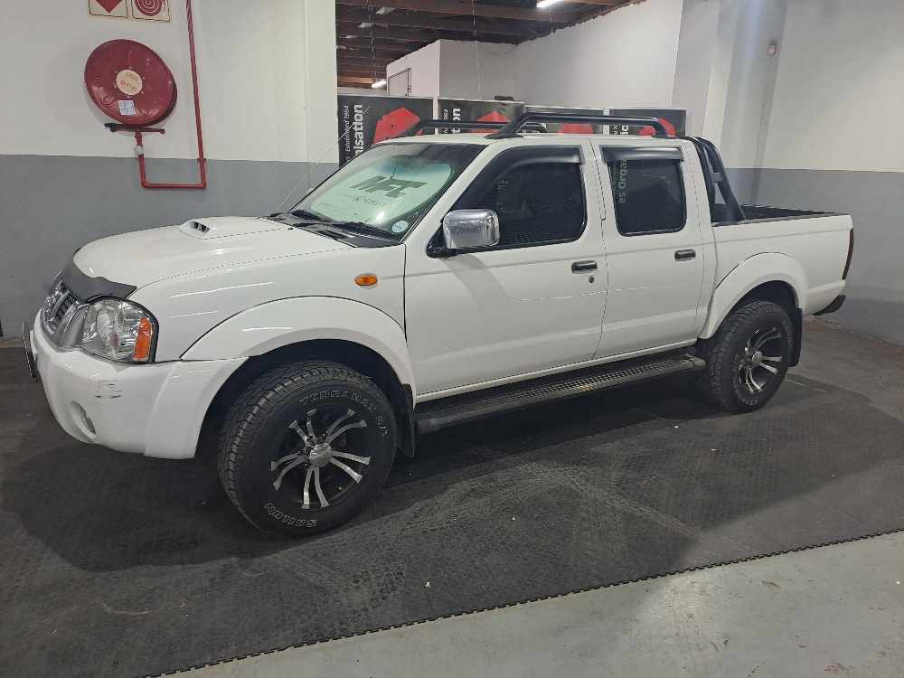 2020 NISSAN HARDBODY NP300 2.5 TDI HI RIDER P/U D/C thumbnail 6