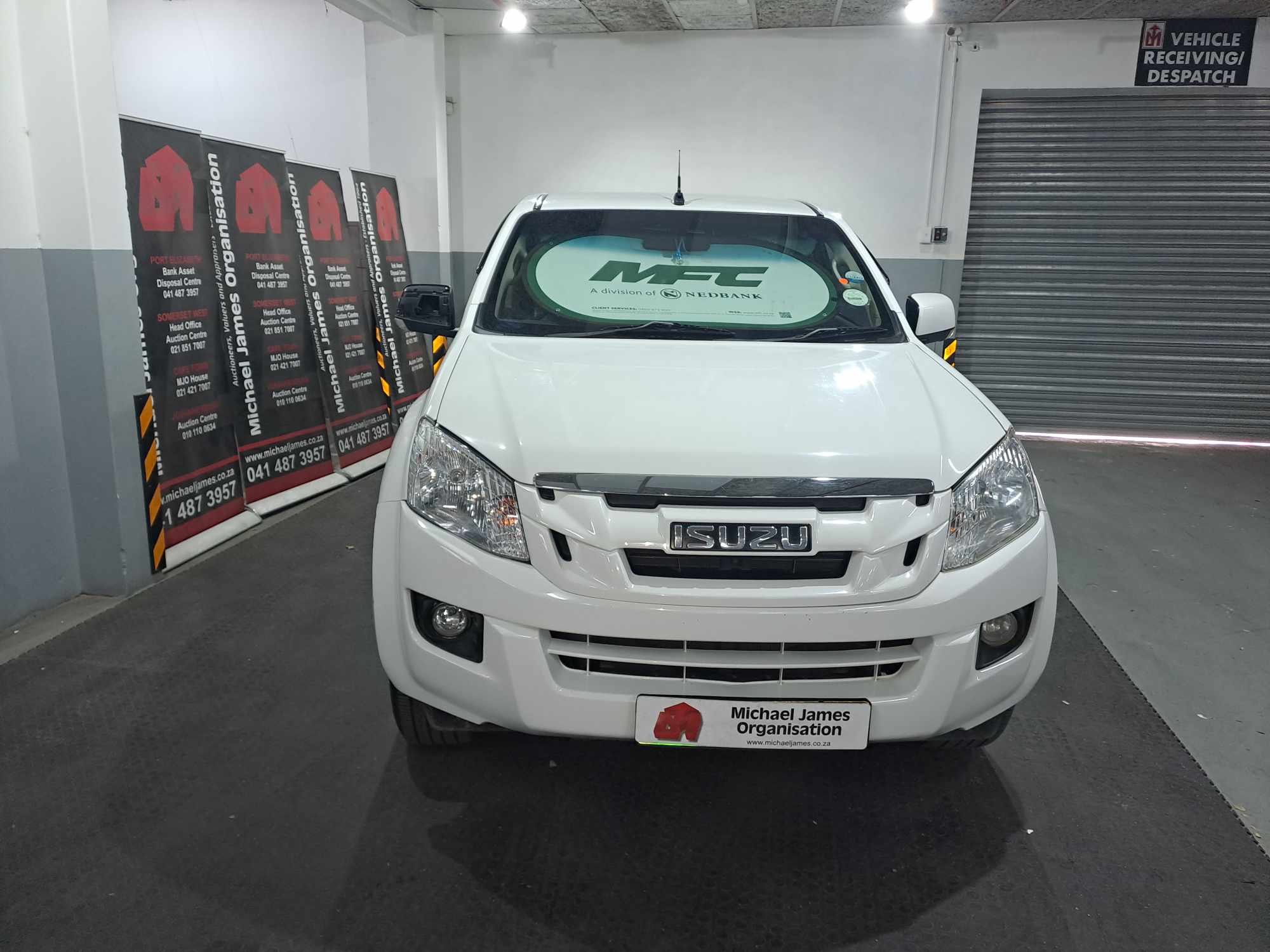2013 ISUZU KB 250 D-TEQ LE P/U D/C thumbnail 8