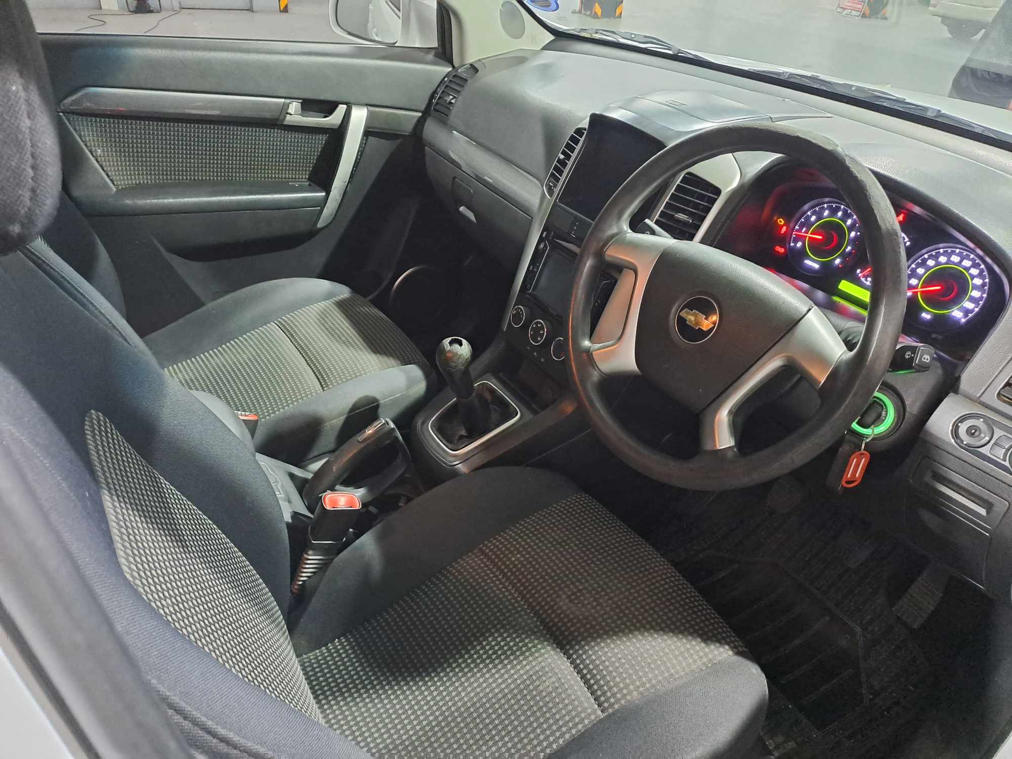 2011 CHEVROLET CAPTIVA 2.4 LT thumbnail 5