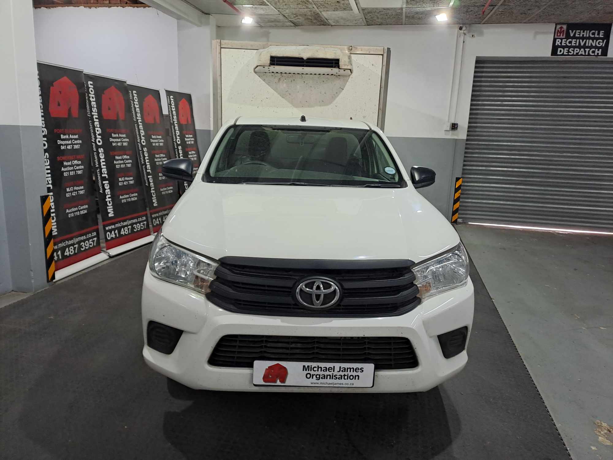 2016 TOYOTA HILUX 2.4 GD A/C P/U S/C thumbnail 7