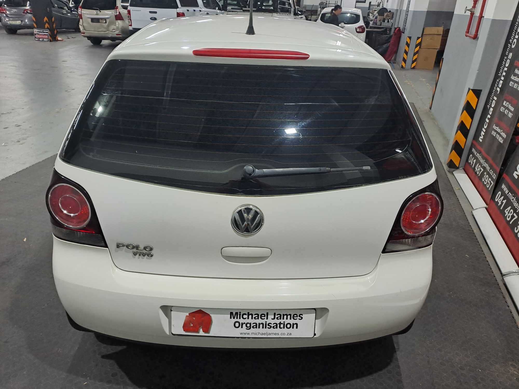 2013 VOLKSWAGEN POLO VIVO 1.4 BLUELINE thumbnail 5