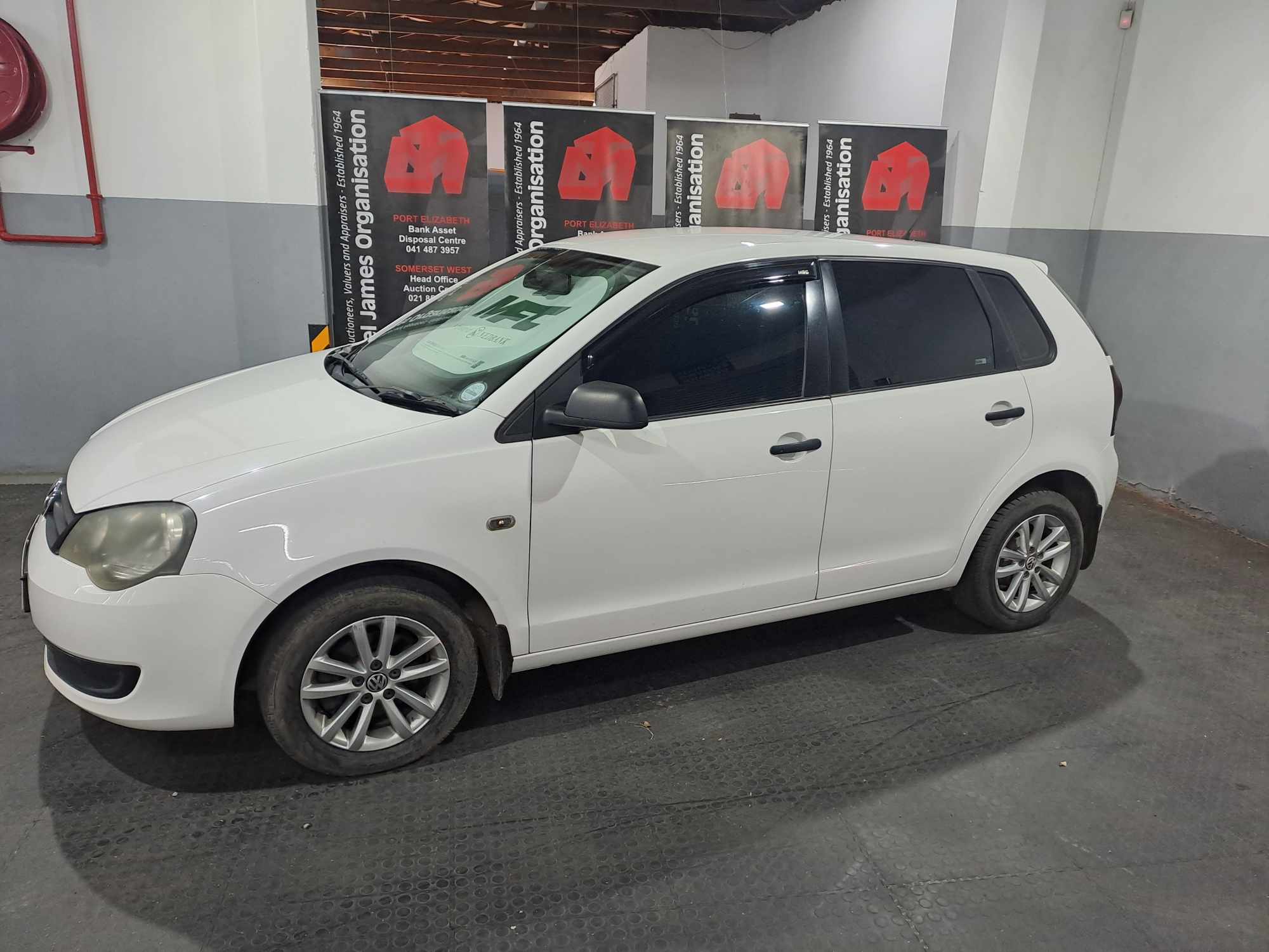 2013 VOLKSWAGEN POLO VIVO 1.4 BLUELINE thumbnail 6