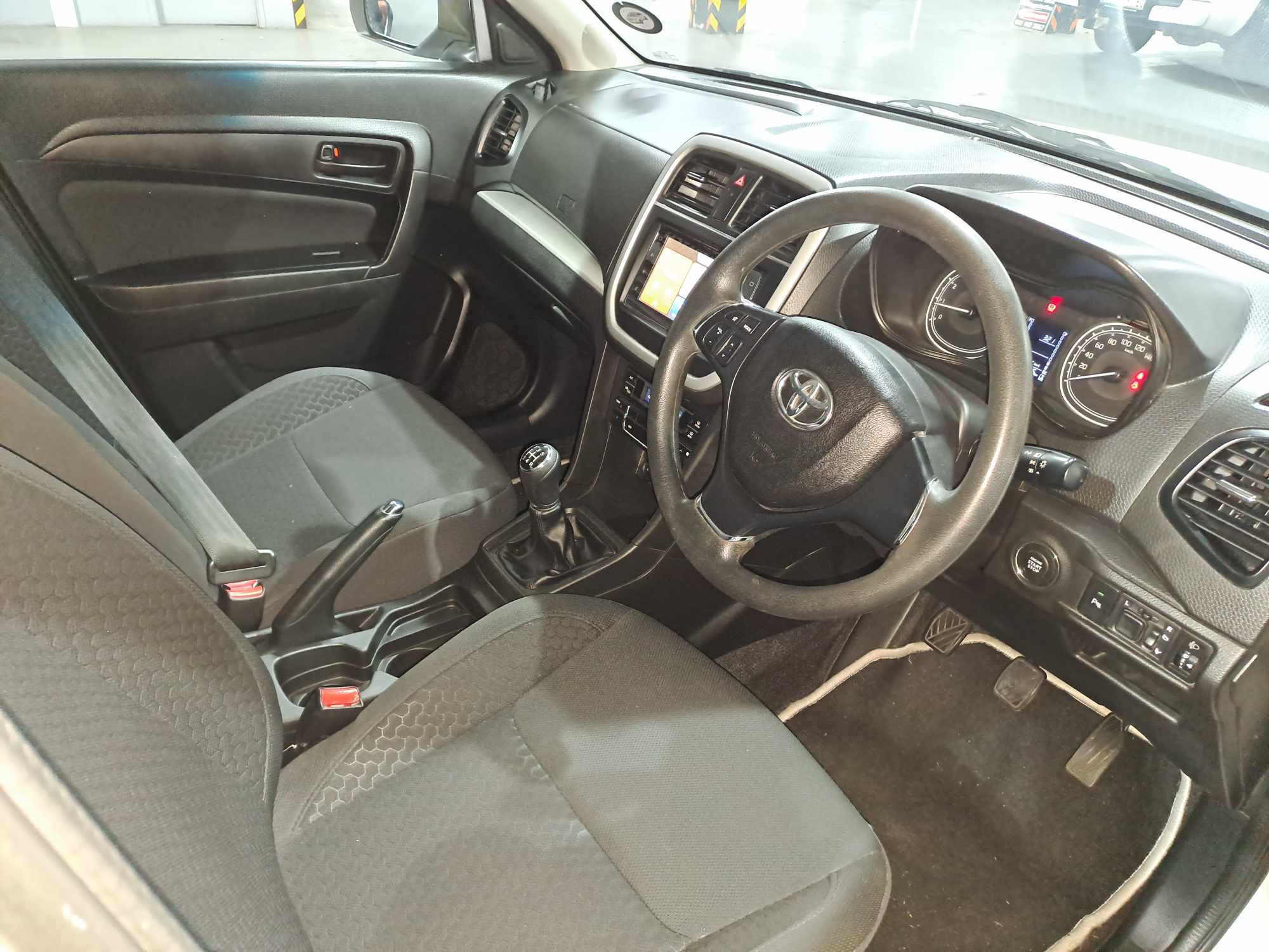 2022 TOYOTA URBAN CRUISER 1.5 XS thumbnail 4