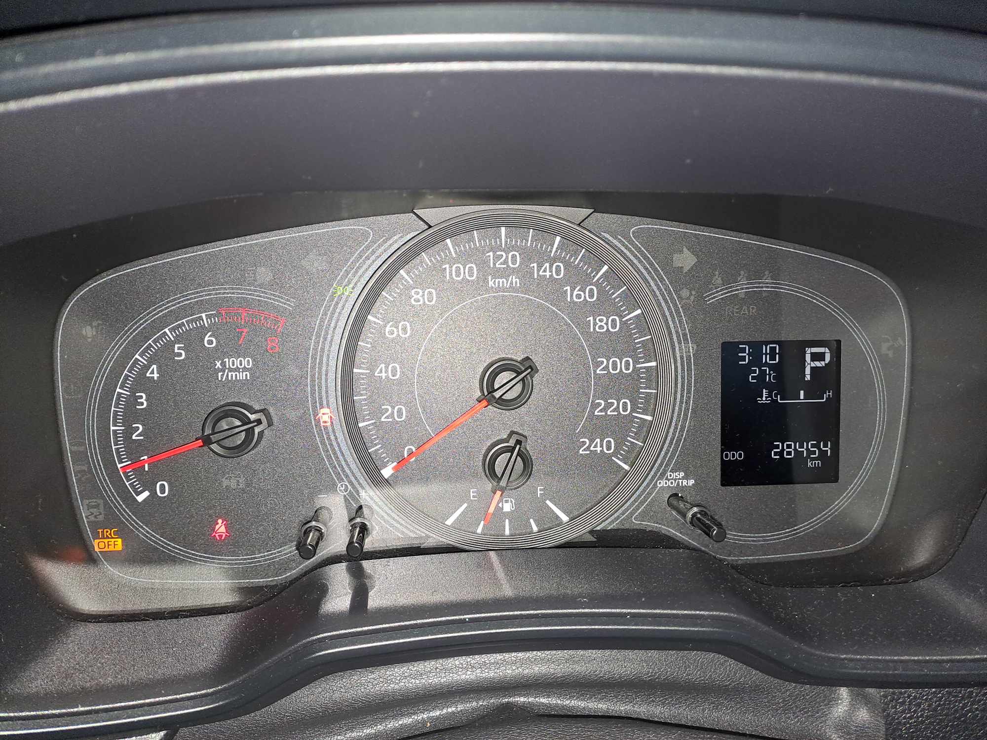 2021 TOYOTA COROLLA CROSS 1.8 XS thumbnail 3