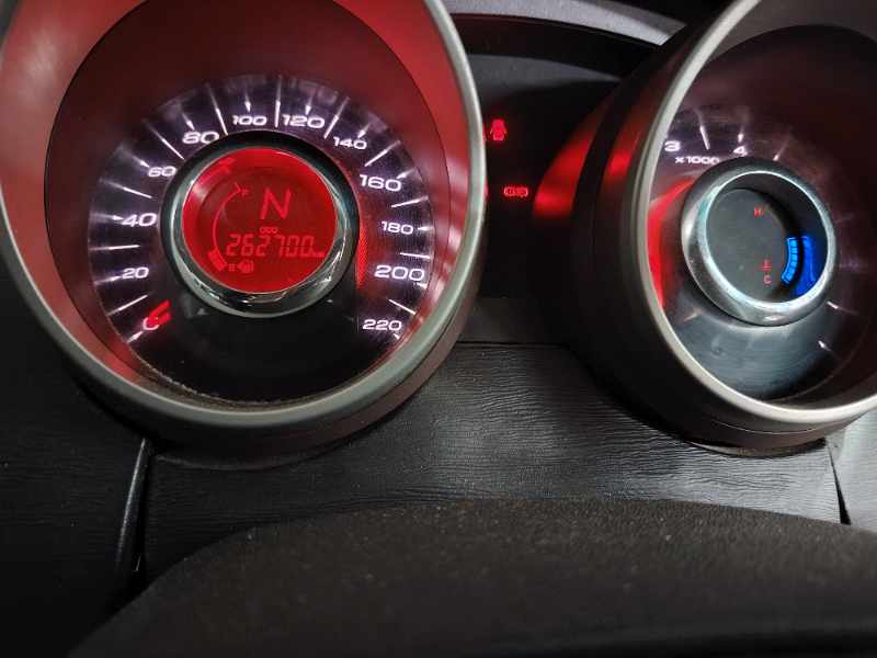 2012 MAHINDRA XUV500 2.2D MHAWK (W8) 7 SEAT thumbnail 8