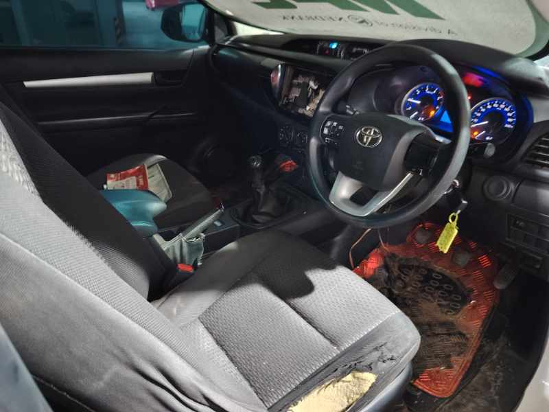 2018 TOYOTA HILUX 2.4 GD-6 RB SRX P/U S/C thumbnail 4