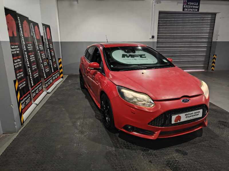 2013 FORD FOCUS 2.0 GTDI ST3 (5DR) thumbnail 3