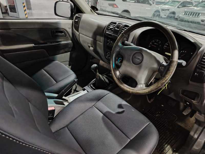 2006 ISUZU KB300 LX P/U S/C thumbnail 3