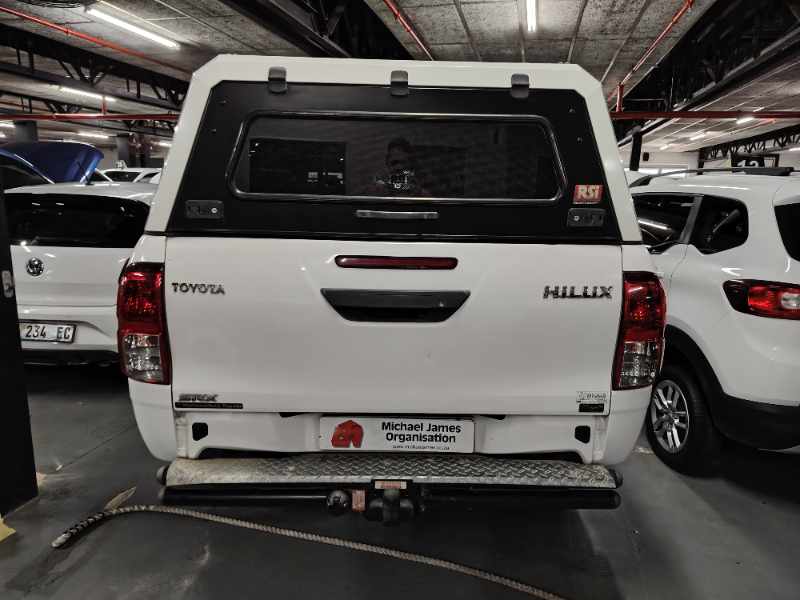 2017 TOYOTA HILUX 2.4 GD-6 RB P/U E/CAB thumbnail 5