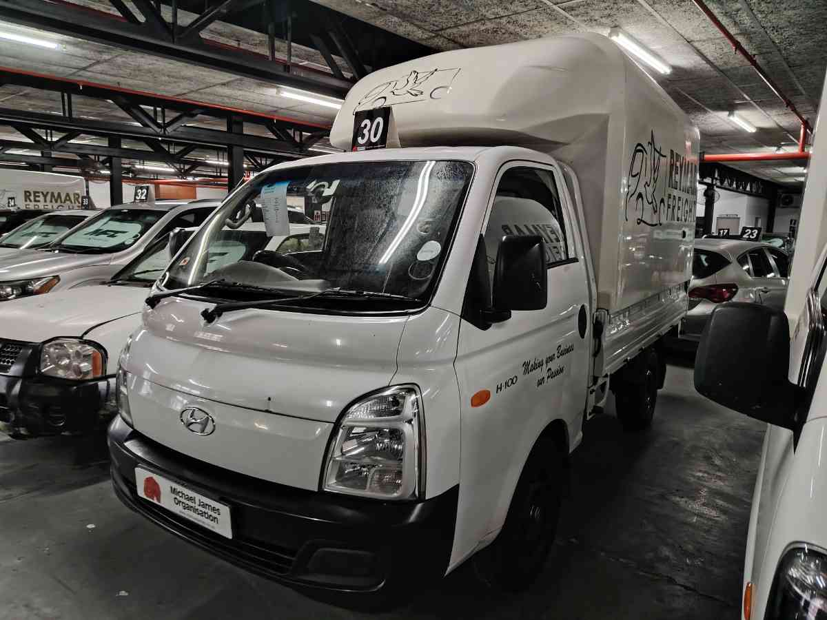 2021 HYUNDAI H100 2.6D F/C C/C