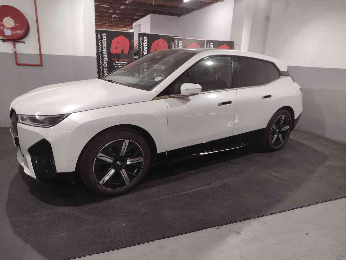 2022 BMW IX xDRIVE40 (i20)