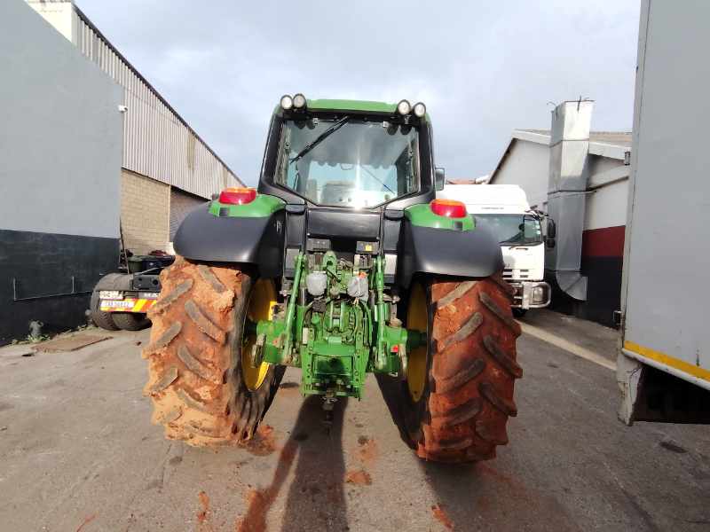 2015 JOHN DEERE TRACTOR 6140M thumbnail 7