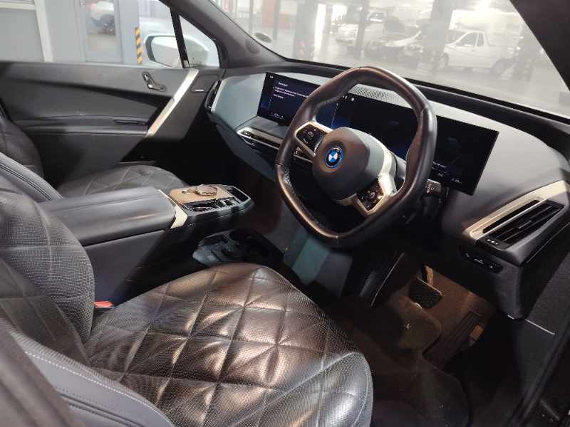 2022 BMW IX XDRIVE40 (I20) thumbnail 3