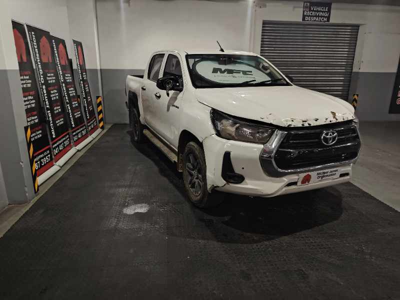 2022 TOYOTA HILUX 2.4 GD-6 RB RAIDER P/U D/C thumbnail 3