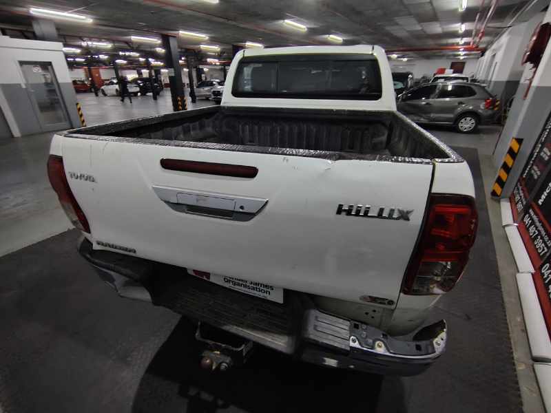 2022 TOYOTA HILUX 2.4 GD-6 RB RAIDER P/U D/C thumbnail 4