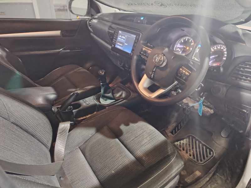 2022 TOYOTA HILUX 2.4 GD-6 RB RAIDER P/U D/C thumbnail 6