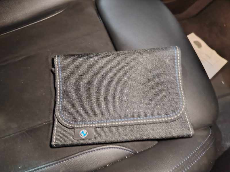 2021 BMW 318i M MZANZI EDITION A/T (G20) thumbnail 3
