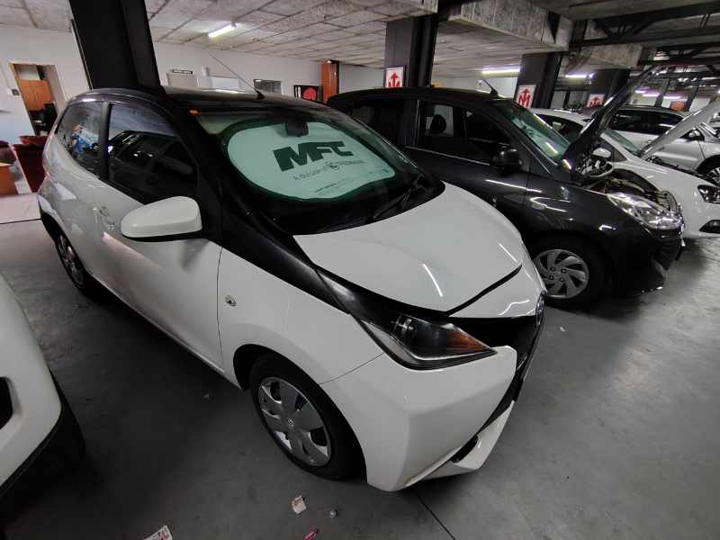 2016 TOYOTA AYGO 1.0 X - PLAY (5DR) thumbnail 5