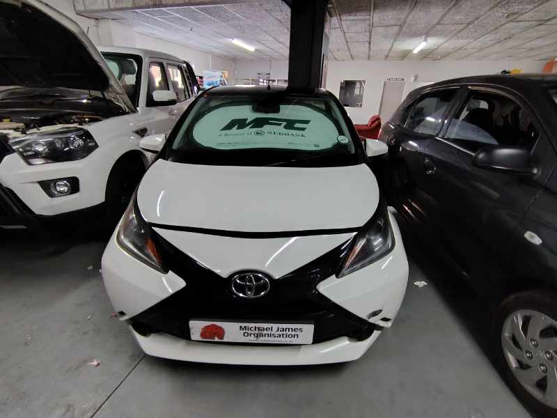 2016 TOYOTA AYGO 1.0 X - PLAY (5DR) thumbnail 7