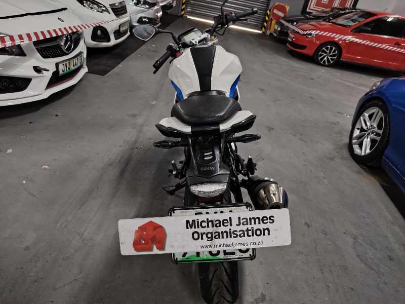 2022 BMW G 310 R COSMIC BLACK thumbnail 2