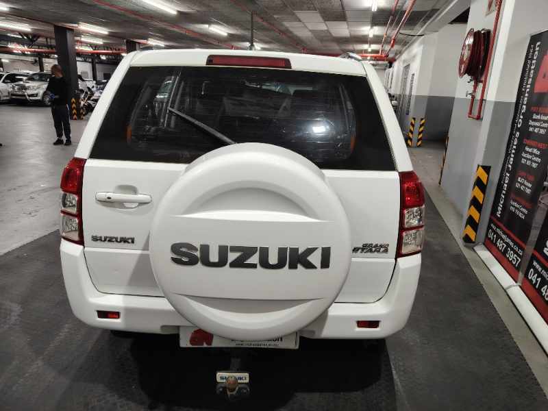 2013 SUZUKI GRAND VITARA 2.4 SUMMIT A/T thumbnail 6