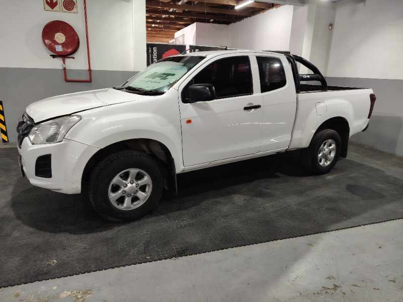 2020 ISUZU D-MAX 250 HO HI RIDER A/T E/CAB P/U thumbnail 6