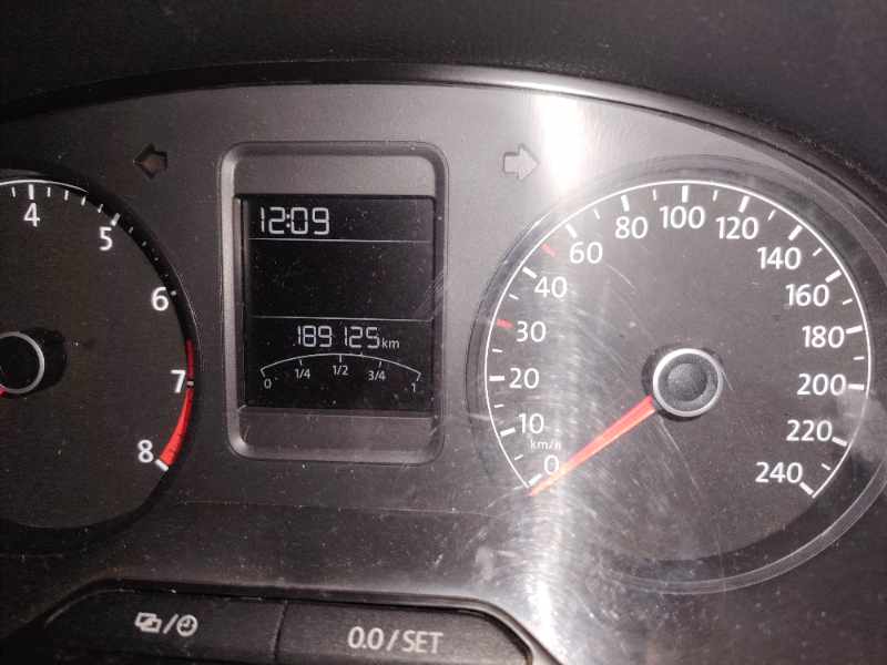 2019 VOLKSWAGEN POLO VIVO 1.4 COMFORTLINE (5DR) thumbnail 2