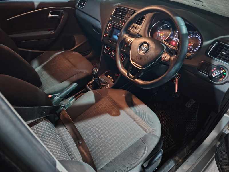 2017 VOLKSWAGEN POLO GP 1.2 TSI COMFORTLINE (66KW) thumbnail 3