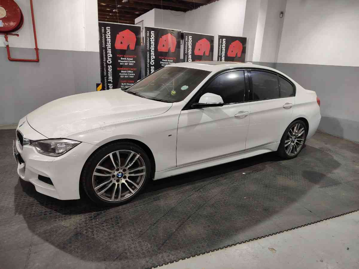 2015 BMW 320i SPORT LINE A/T (F30) LCI