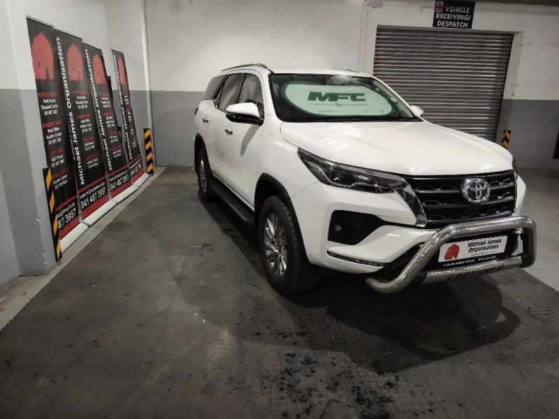 2022 TOYOTA FORTUNER 2.8 GD-6 4X4 A/T thumbnail 5
