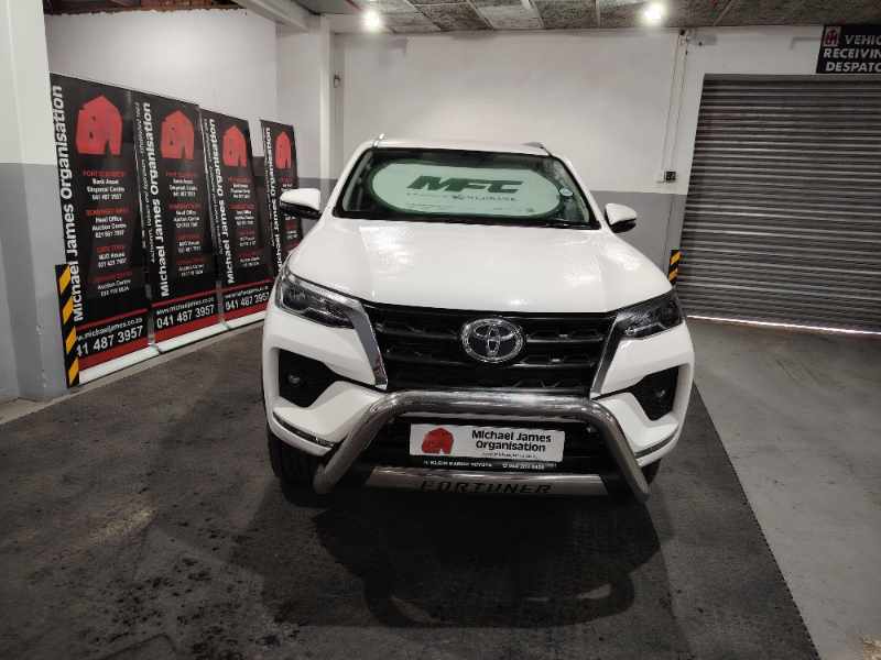 2022 TOYOTA FORTUNER 2.8 GD-6 4X4 A/T thumbnail 11