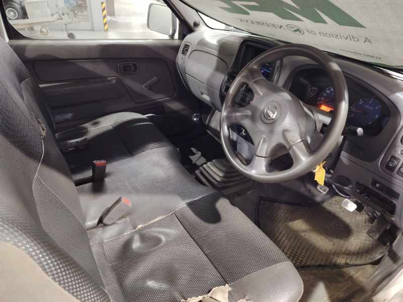 2020 NISSAN HARDBODY NP300 2.5 TDI LWB P/U S/C thumbnail 4