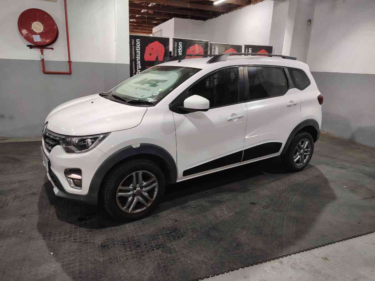 2020 RENAULT TRIBER 1.0 PRESTIGE/INTENS