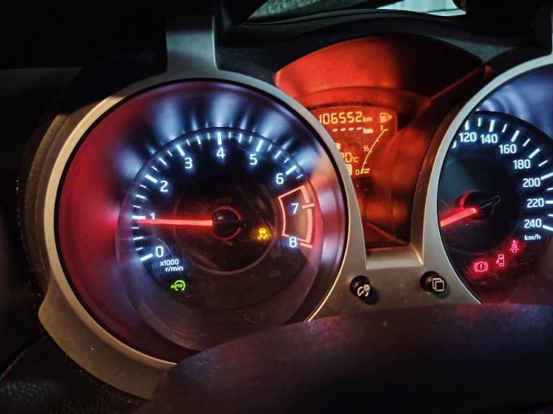 2015 NISSAN JUKE 1.2T ACENTA thumbnail 3