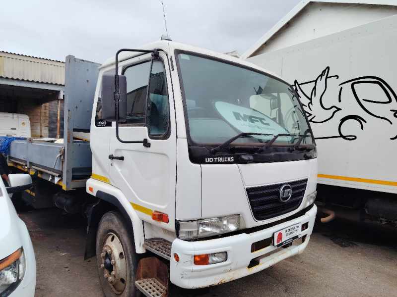 2016 NISSAN UD TRUCKS UD 80D (H11) F/C C/C thumbnail 6