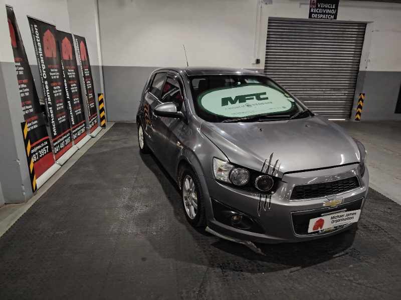 2012 CHEVROLET SONIC 1.6 LS 5DR thumbnail 5