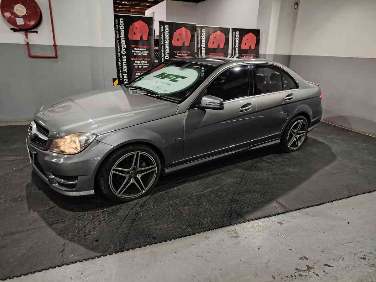 2014 MERCEDES-BENZ C180 BE AVANTGARDE A/T