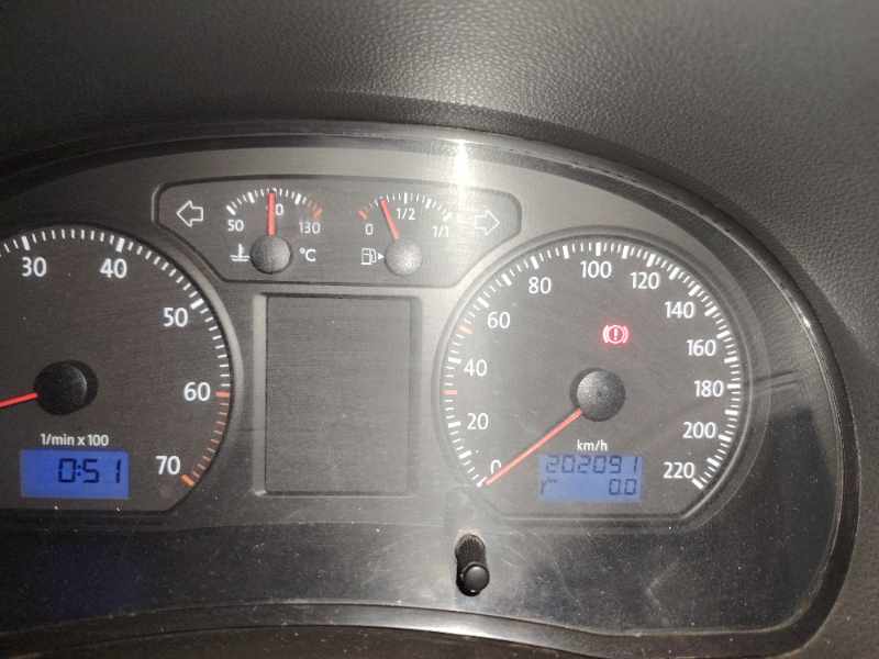2013 VOLKSWAGEN POLO VIVO 1.4 BLUELINE thumbnail 3