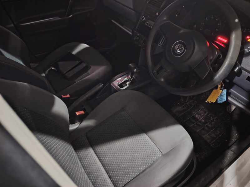 2012 VOLKSWAGEN POLO VIVO 1.4 TRENDLINE TIP thumbnail 4