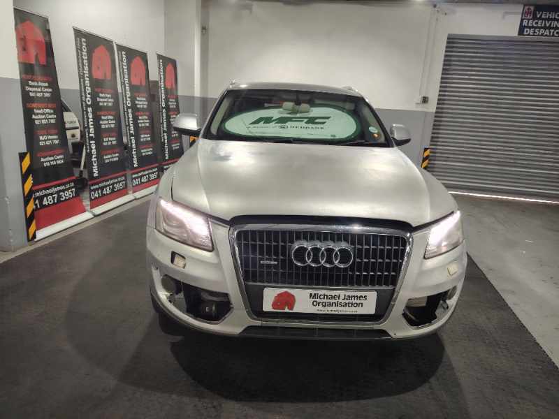 2012 AUDI Q5 2.0 TDI QUATTRO thumbnail 8